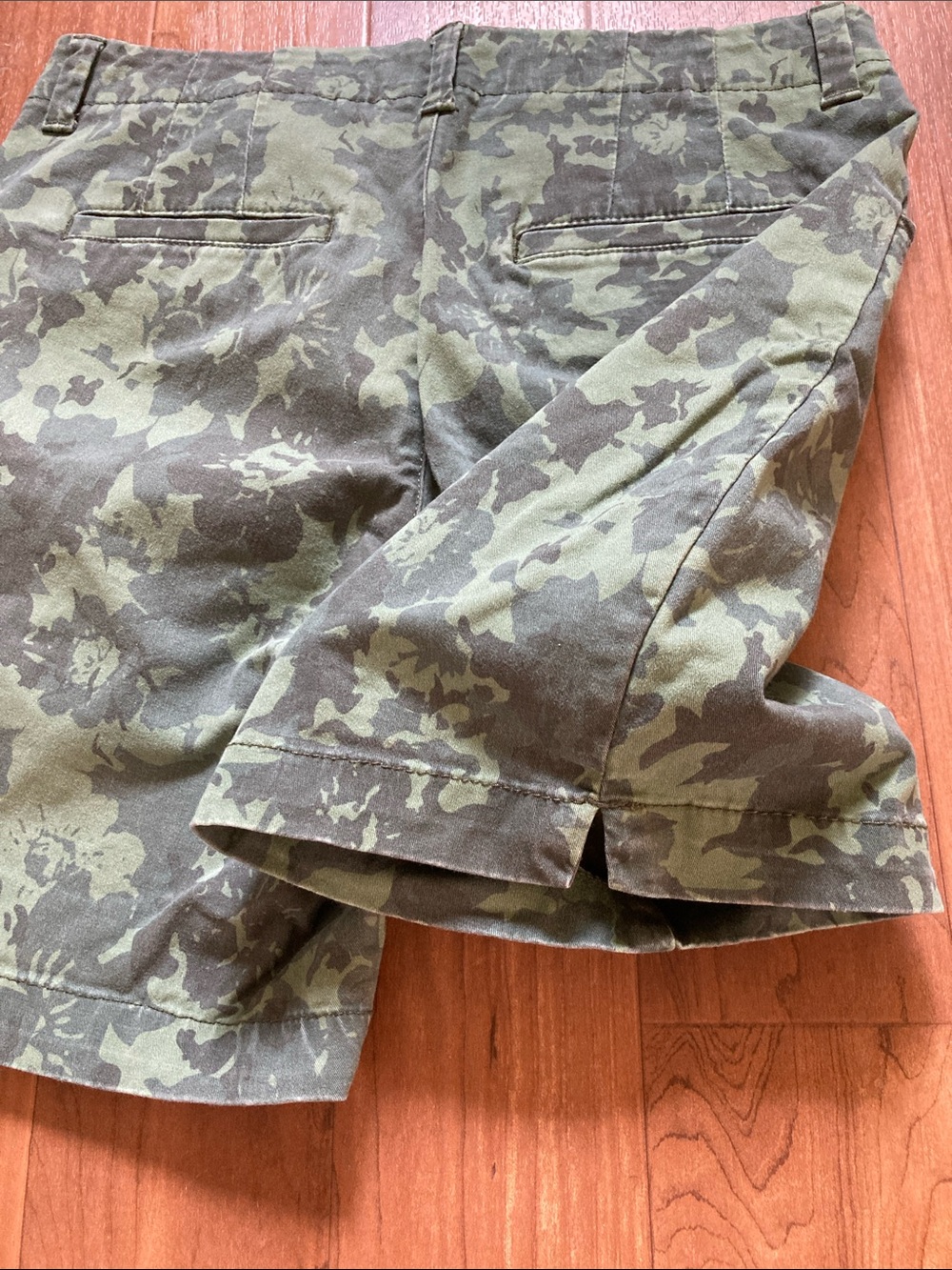 Lee Olive Floral Camo Bermuda Shorts - Picture 6 of 10